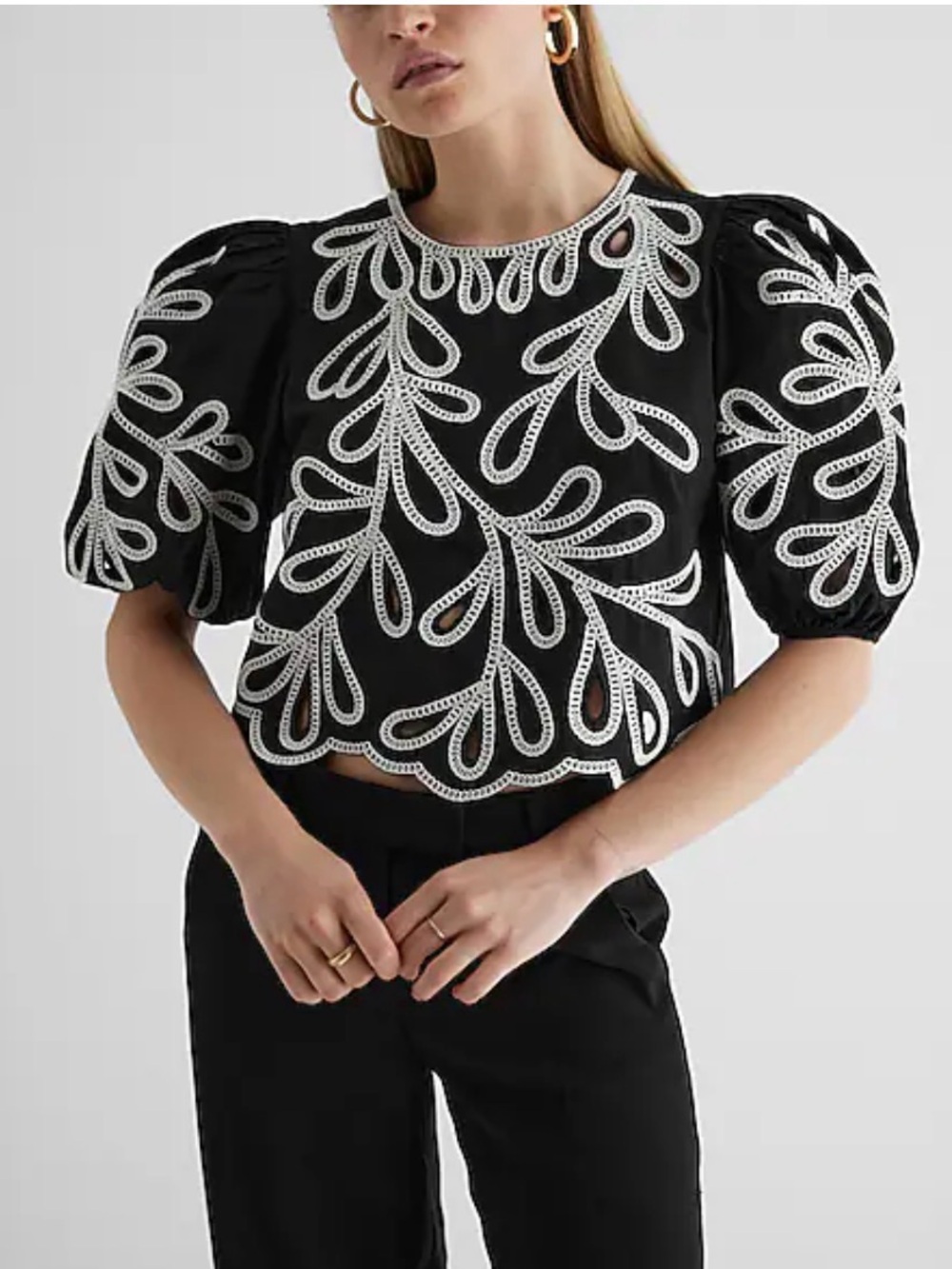 Express Black Eyelet Crew Neck Puff-Sleeve Crop Top